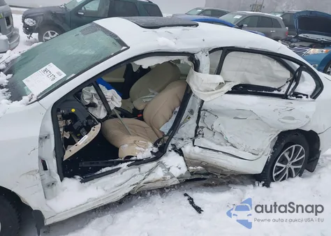 2017 Volkswagen Jetta 1.4T Se из США, поврежденный, VIN 3VWDB7AJ7HM210497